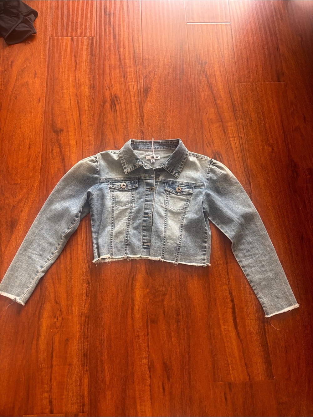 Light Wash Cropped Kids' Denim Jacket - Brand Unspecified